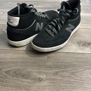 New Balance Men's 440 Black High-Top Sneakers